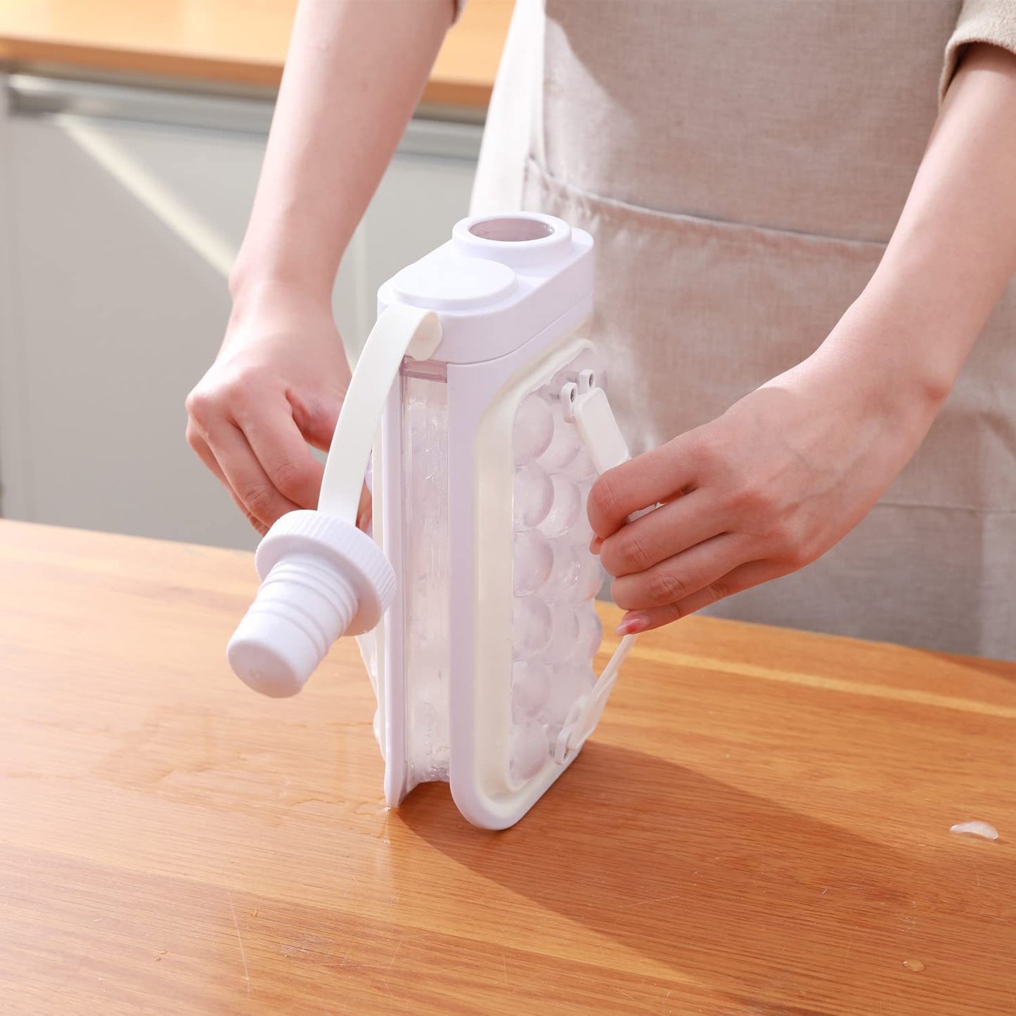 2-in-1 Ice Ball Cold Kettle – Quick Release Summer Drink Dispenser for Juice, Tea & Infused Water